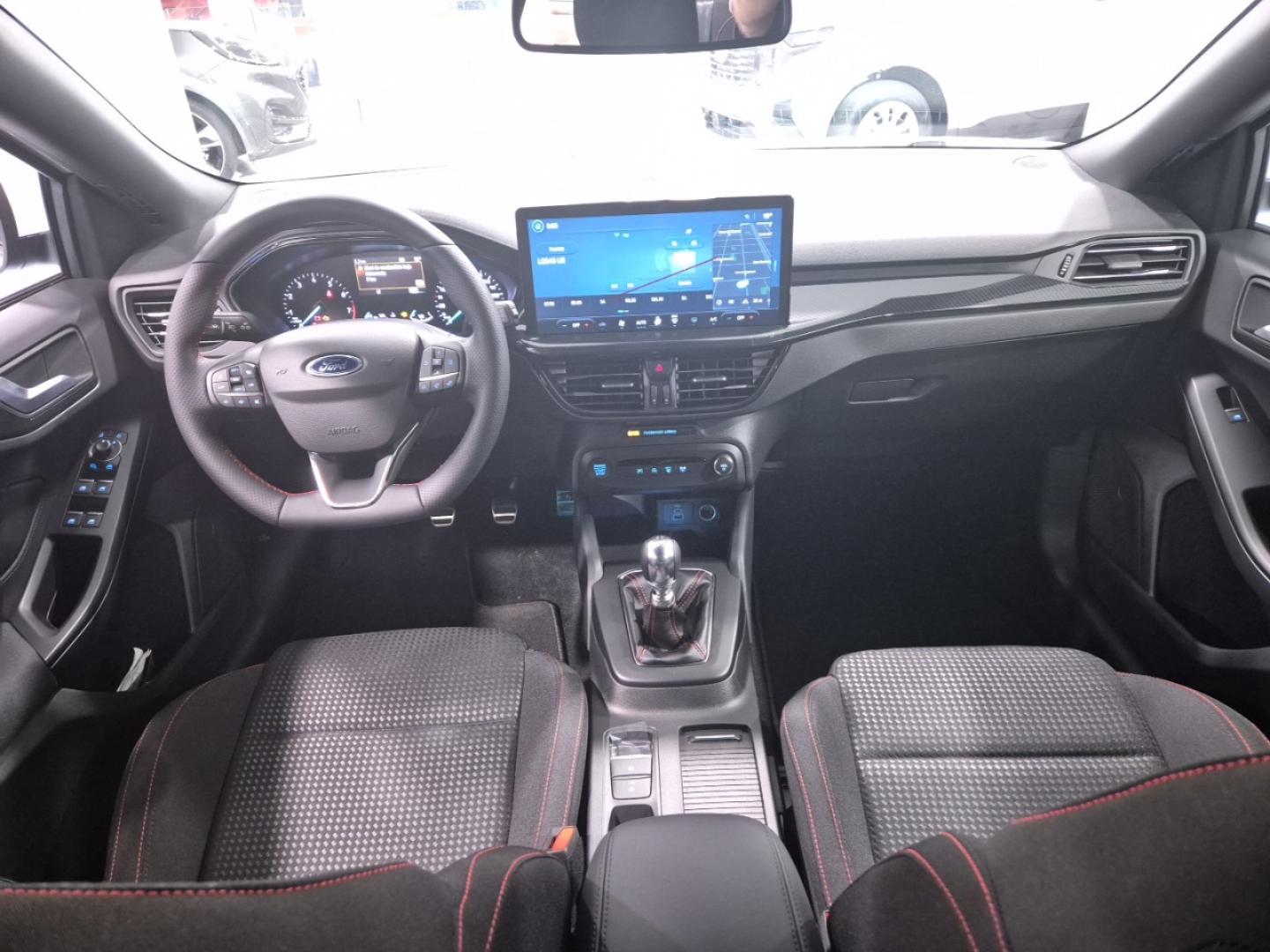 Ford Focus ST-Line 1.0T EcoBoost mHEV 92kW (125CV)