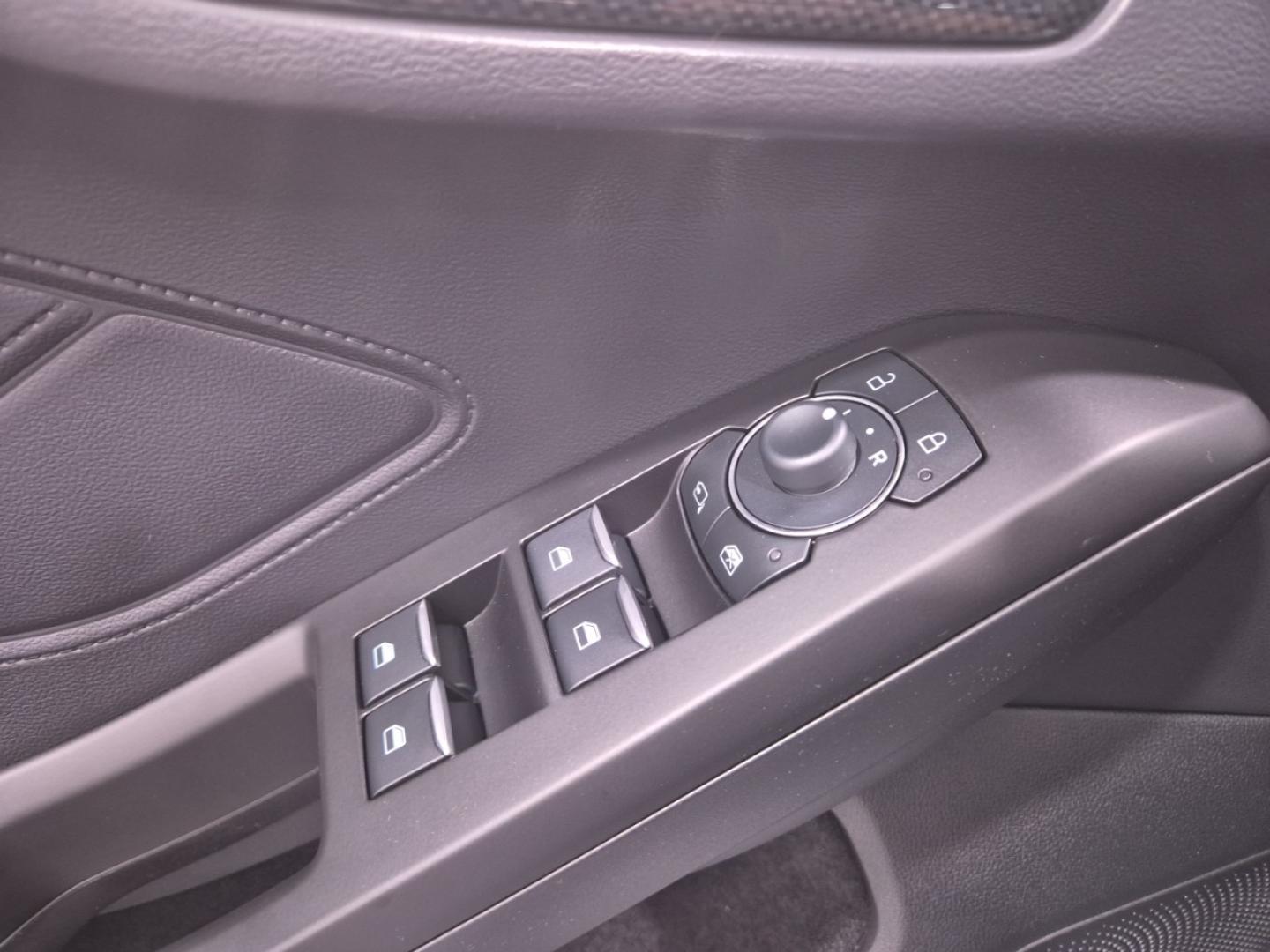 Ford Focus ST-Line 1.0T EcoBoost mHEV 92kW (125CV)