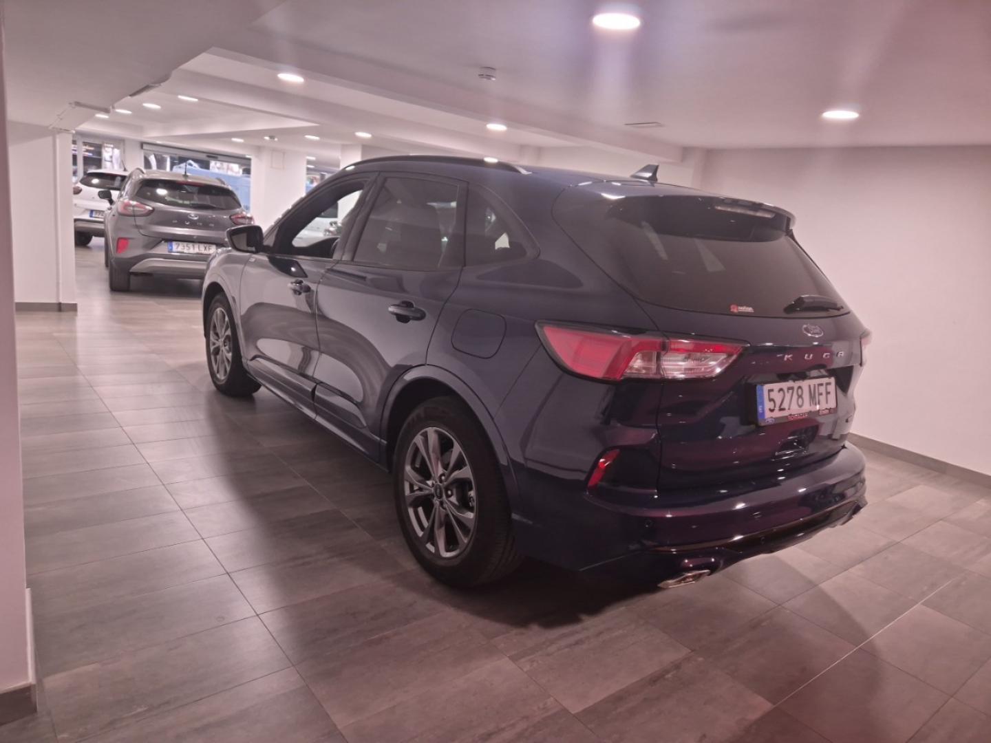 Ford Kuga ST-Line 2.5 Duratec FHEV 140kW Auto