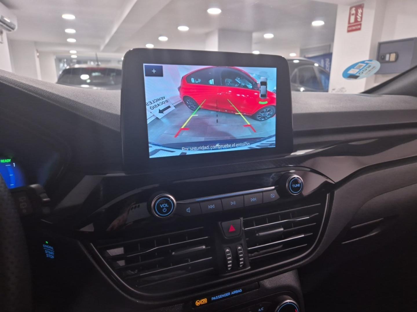 Ford Kuga ST-Line 2.5 Duratec FHEV 140kW Auto