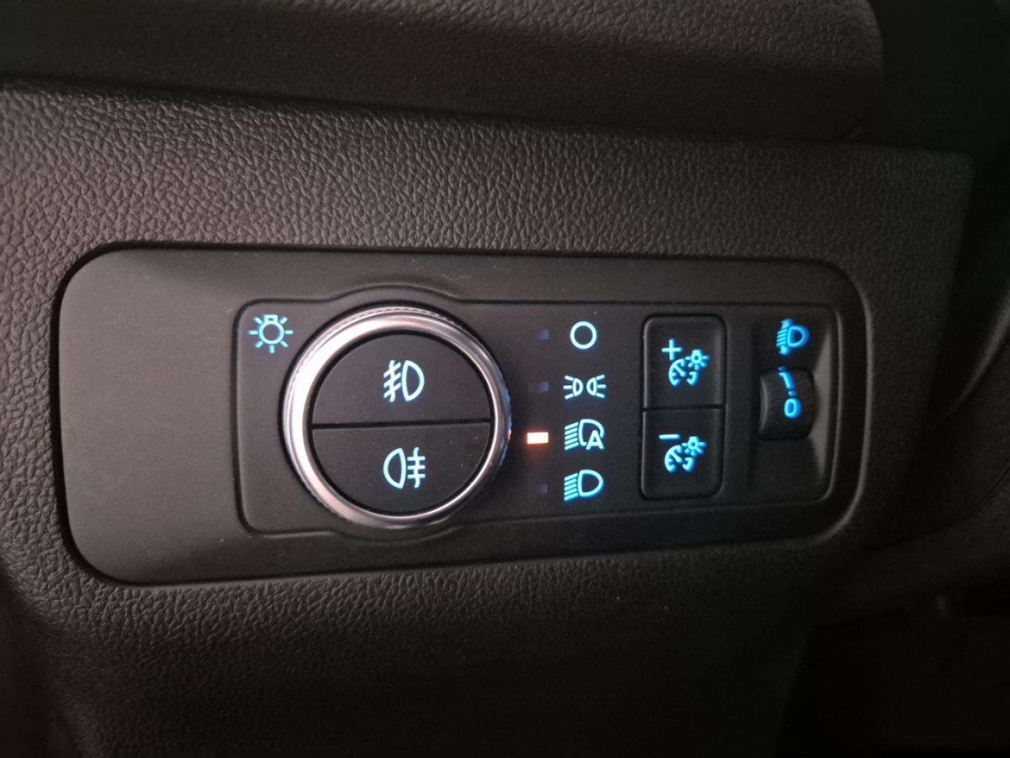 Ford Kuga ST-Line 2.5 Duratec FHEV 140kW Auto