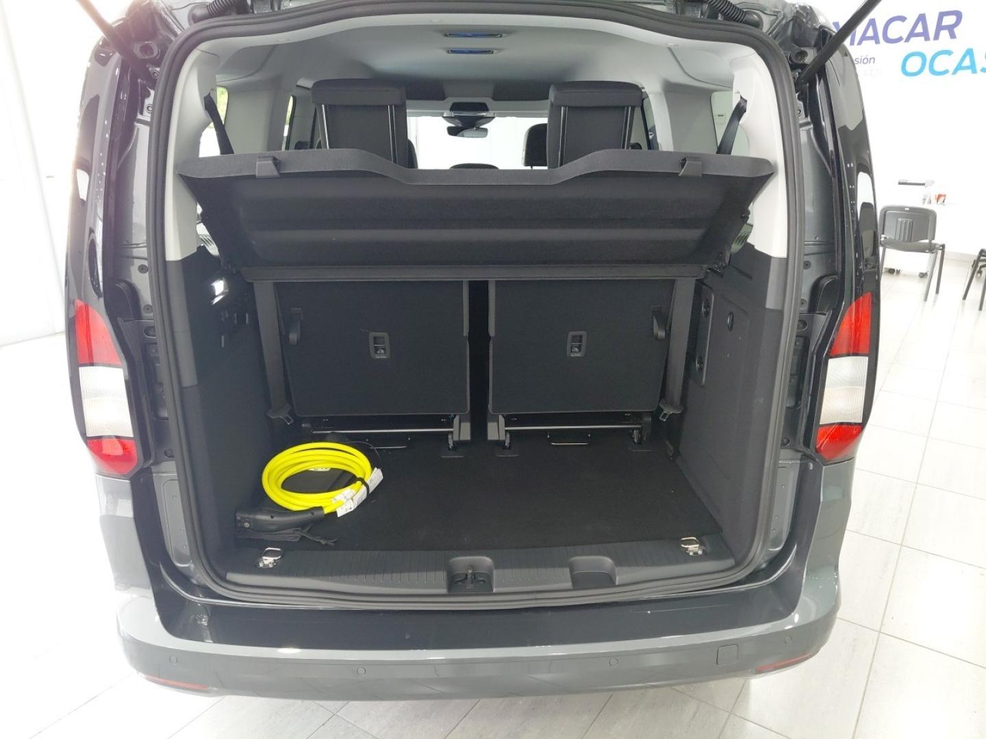 Ford Tourneo Connect 1.5 Ecoboost PHEV Titanium Auto 150CV