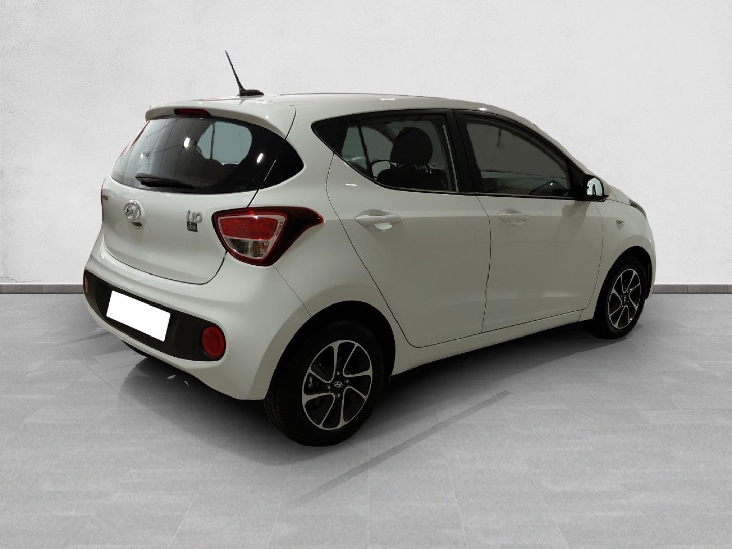 Hyundai i10 1.2 TECNO PLUS AUTO 87 5P