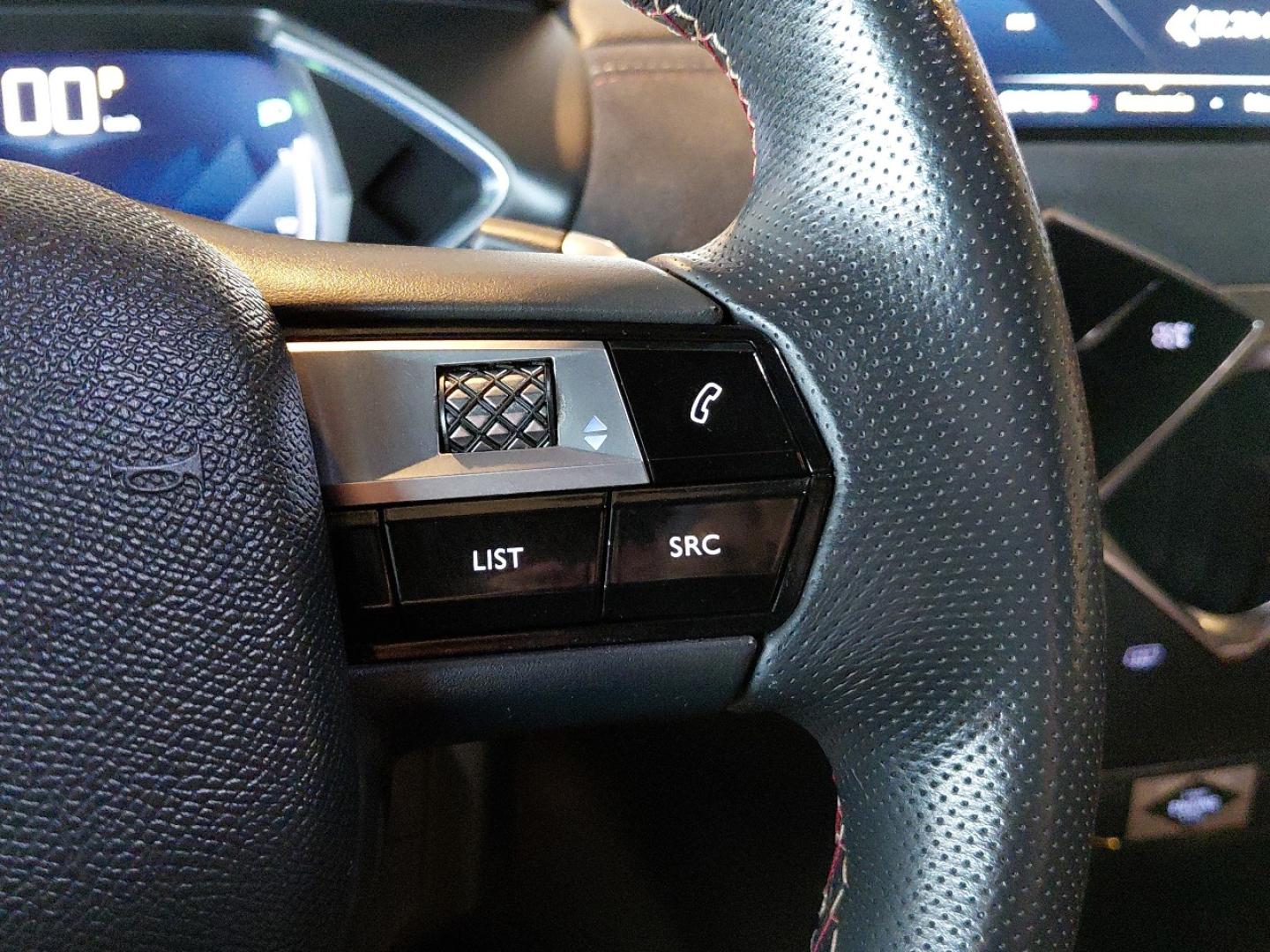 DS 1.2 PURETECH 96KW PERFORMANCE LINE AUTO 130 5P