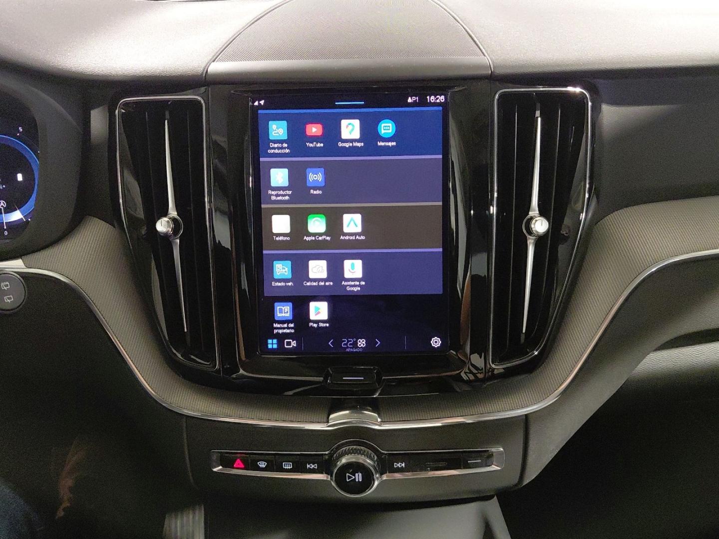 Volvo XC60 2.0 B4 P PLUS DARK AUTO 197 5P