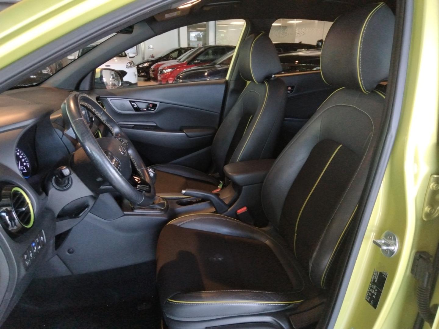Hyundai Kona 1.0 TGDI TECNO LIME 2WD 120 5P