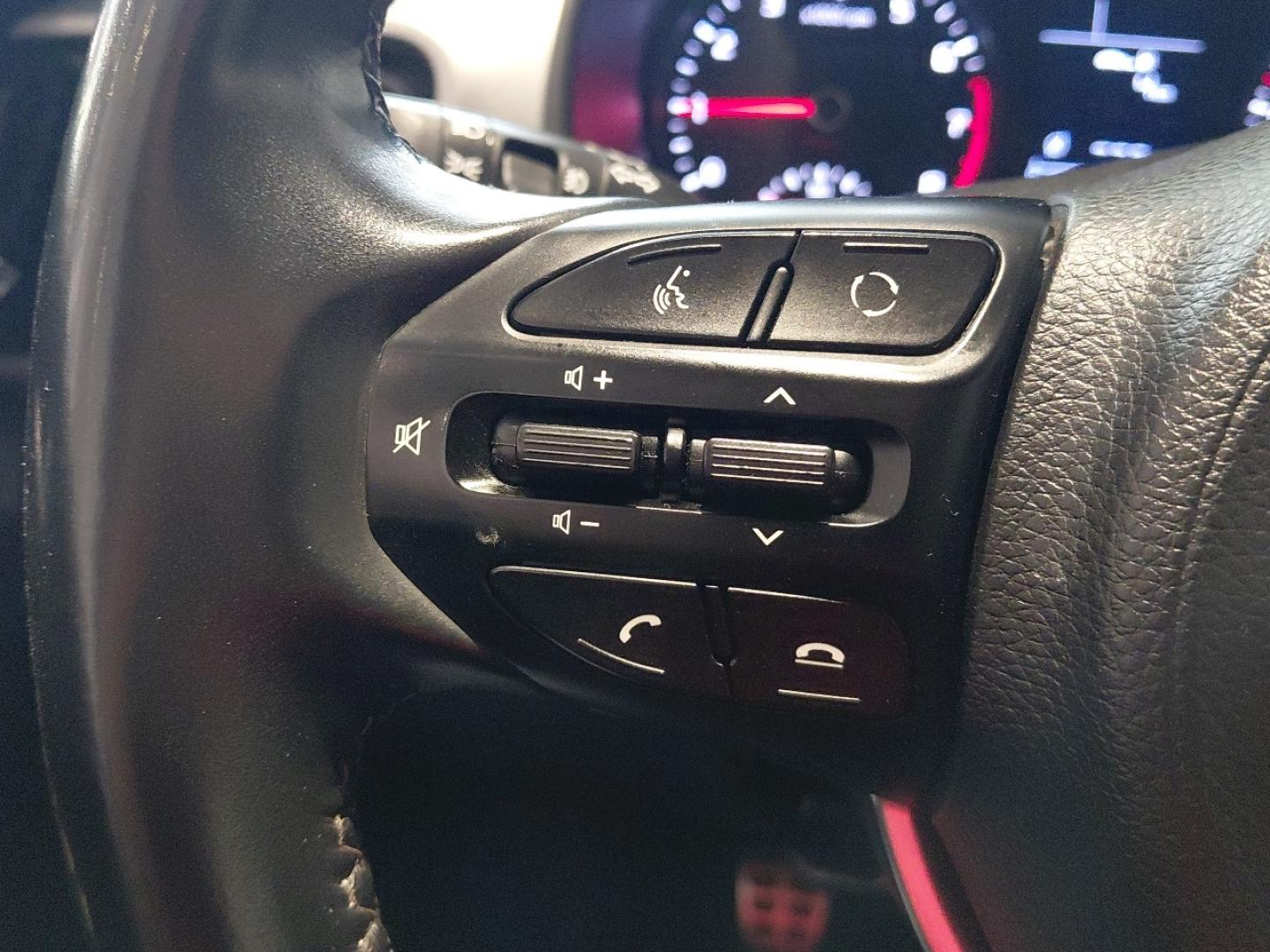 Kia Stonic 1.0 T-GDI 88KW BLACK EDITION 120 5P