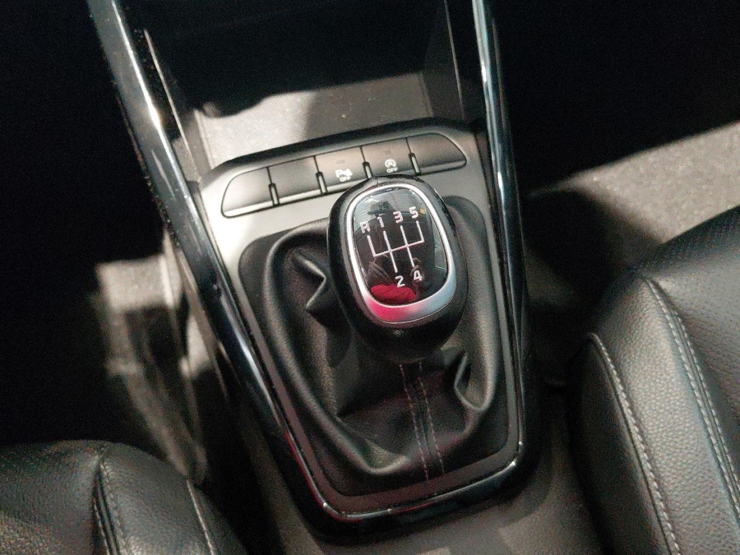 Kia Stonic 1.0 T-GDI 88KW BLACK EDITION 120 5P