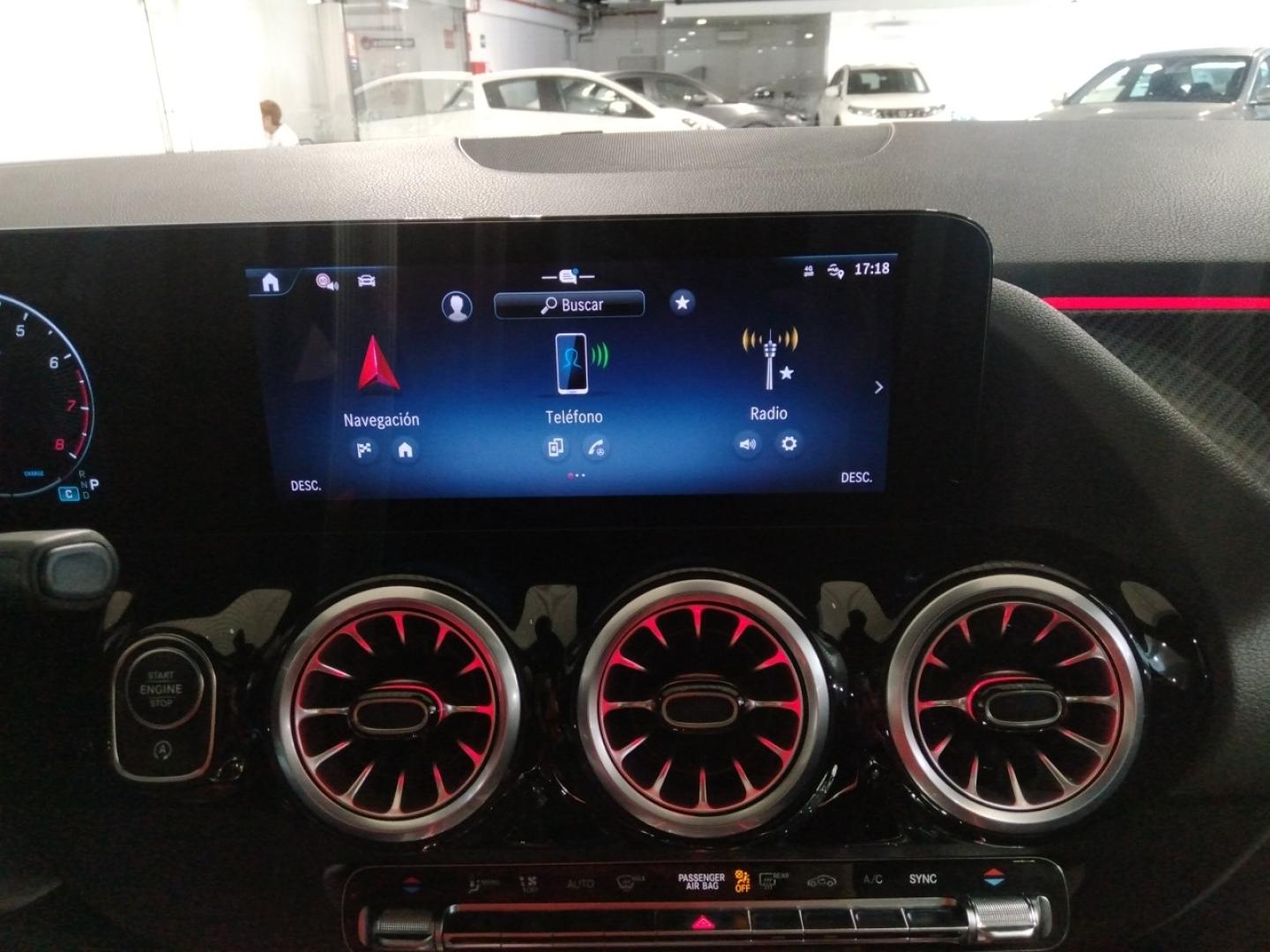 Mercedes Benz GLA 1.3 GLA 200 AMG LINE DCT 163 5P