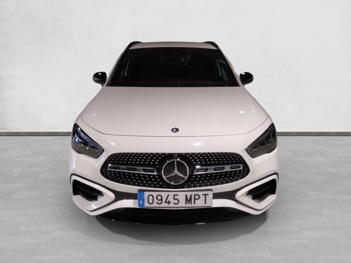 Mercedes Benz GLA 1.3 GLA 200 AMG LINE DCT 163 5P