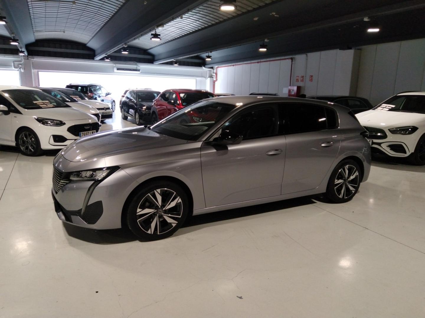Peugeot 308 1.2 PURETECH 130 ALLURE 130 5P
