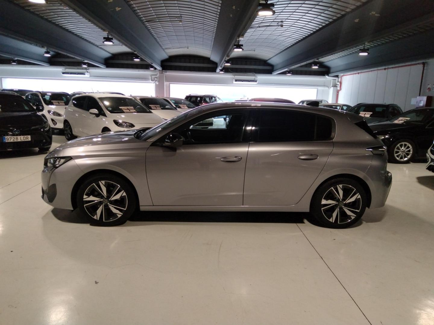 Peugeot 308 1.2 PURETECH 130 ALLURE 130 5P