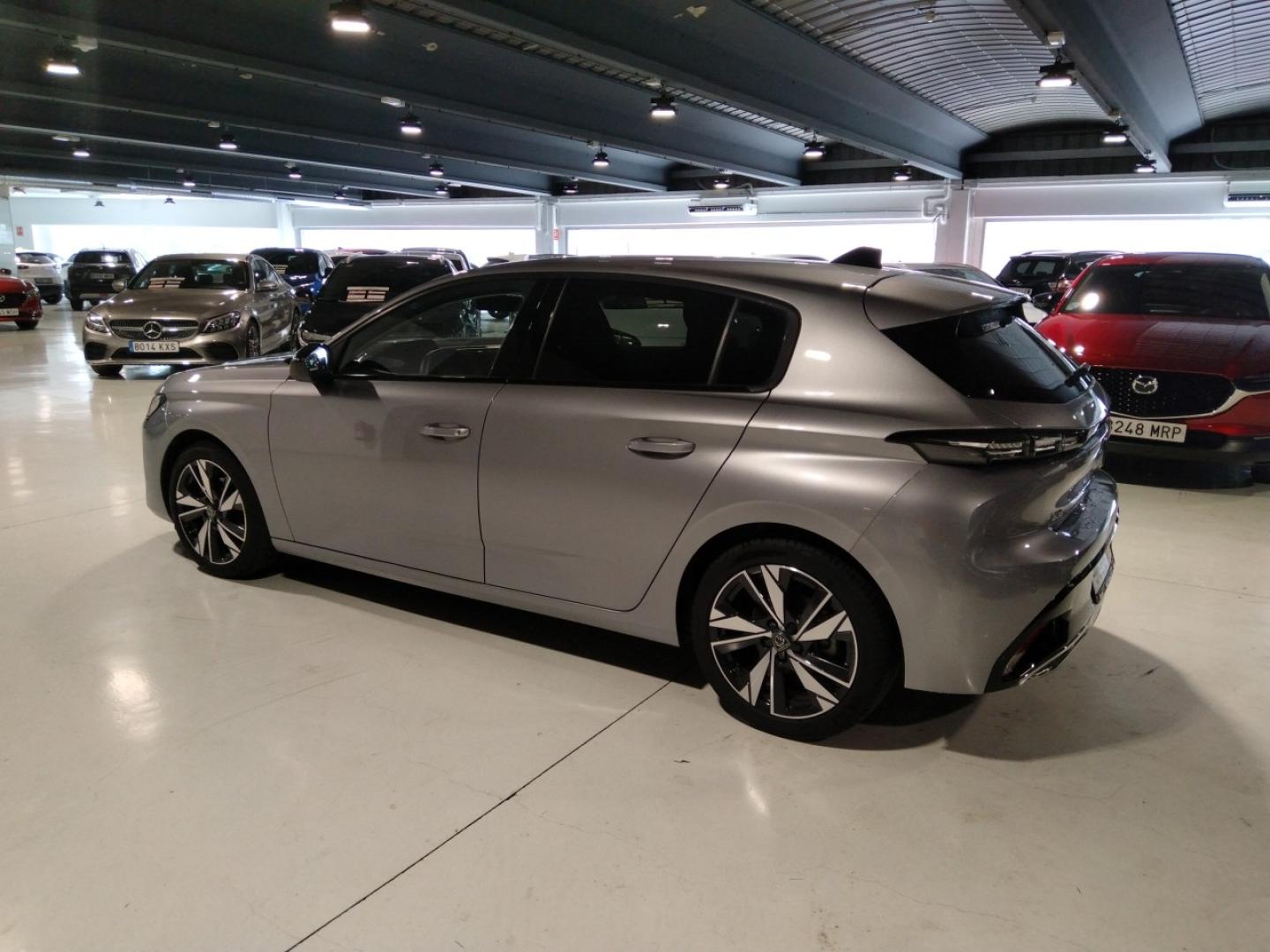 Peugeot 308 1.2 PURETECH 130 ALLURE 130 5P