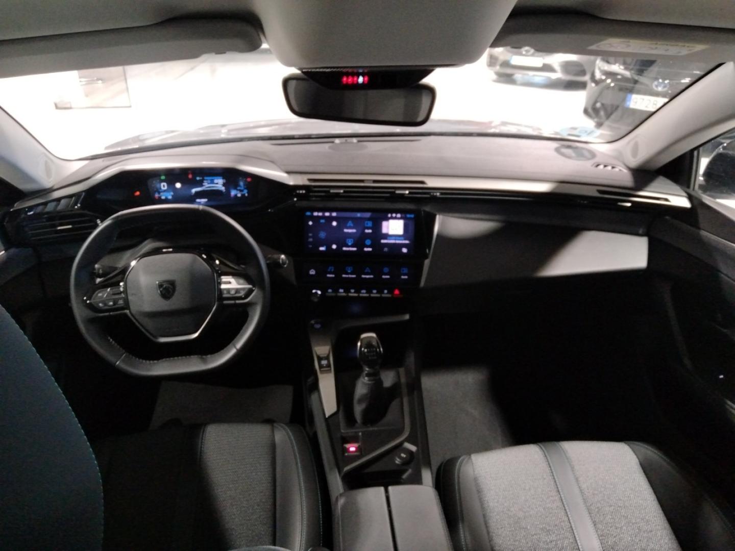 Peugeot 308 1.2 PURETECH 130 ALLURE 130 5P