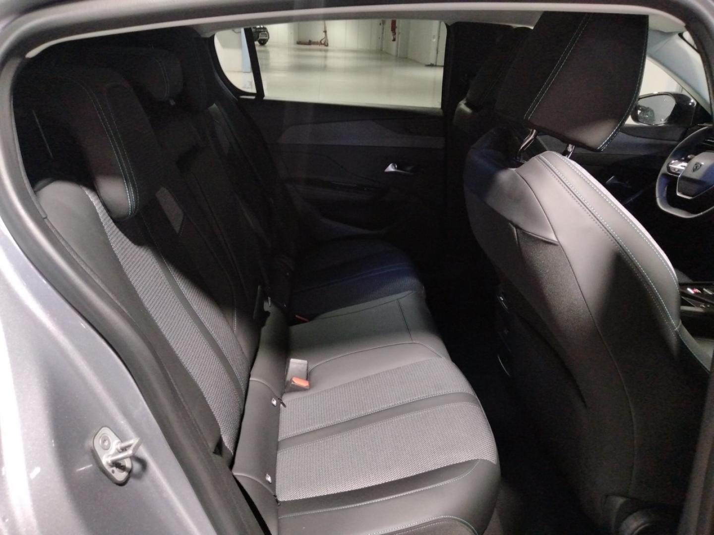 Peugeot 308 1.2 PURETECH 130 ALLURE 130 5P