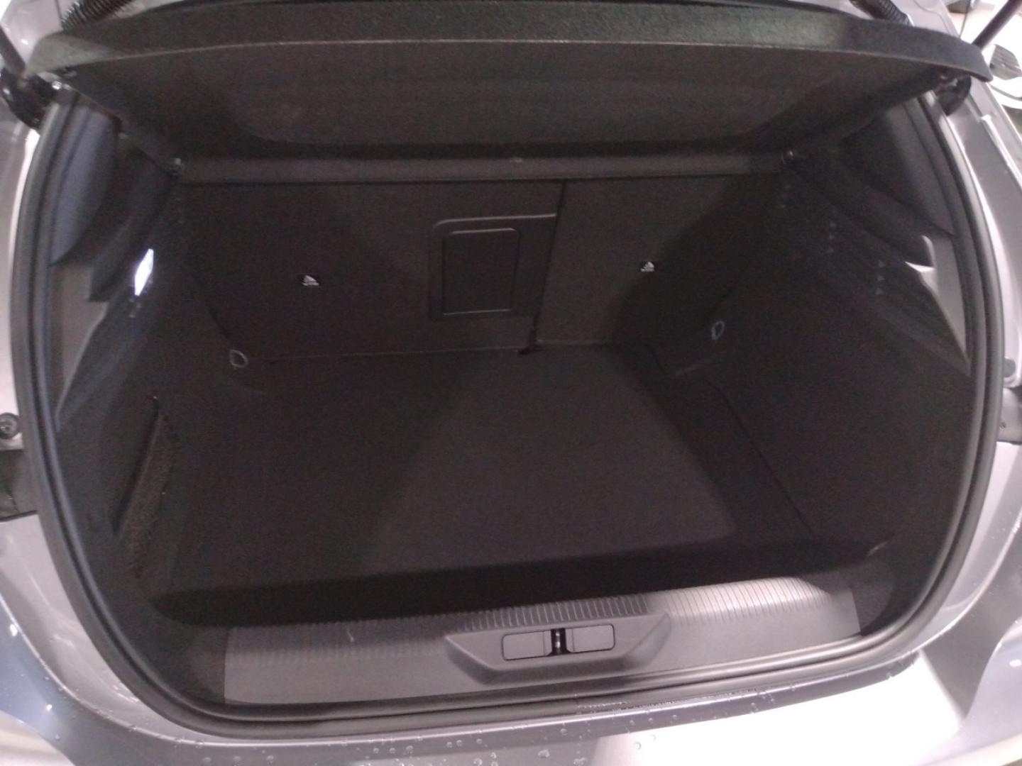 Peugeot 308 1.2 PURETECH 130 ALLURE 130 5P