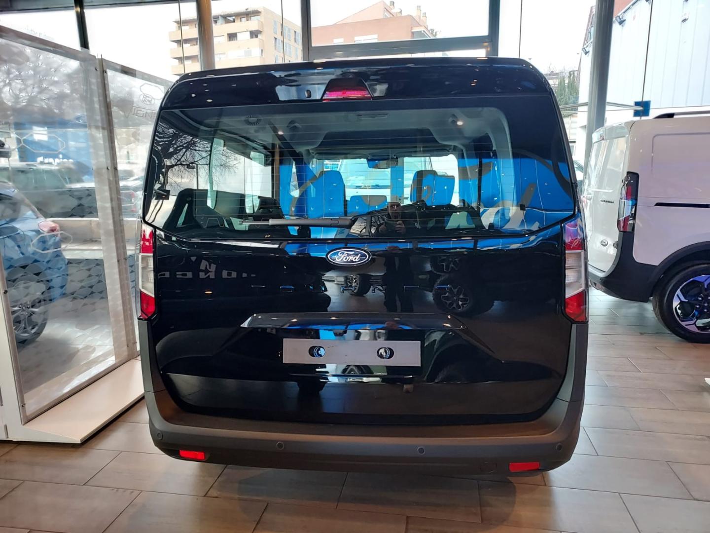 Ford Tourneo Courier 1.0 Ecoboost 92kW (125CV) Trend