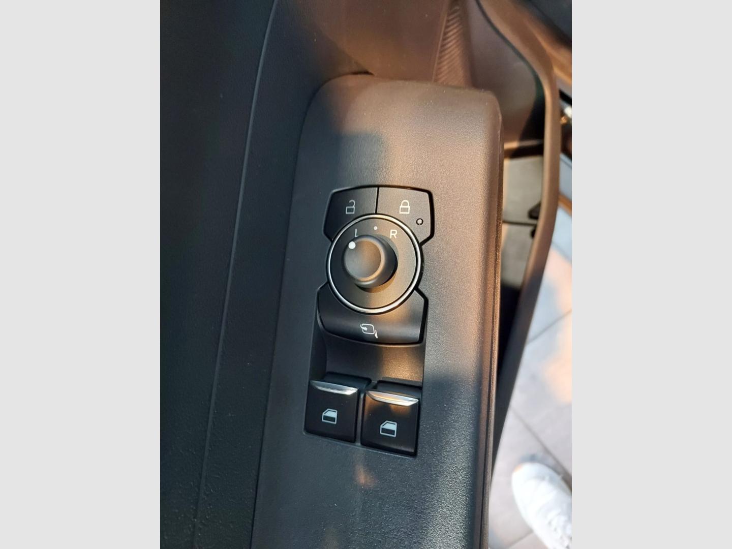 Ford Tourneo Courier 1.0 Ecoboost 92kW (125CV) Trend
