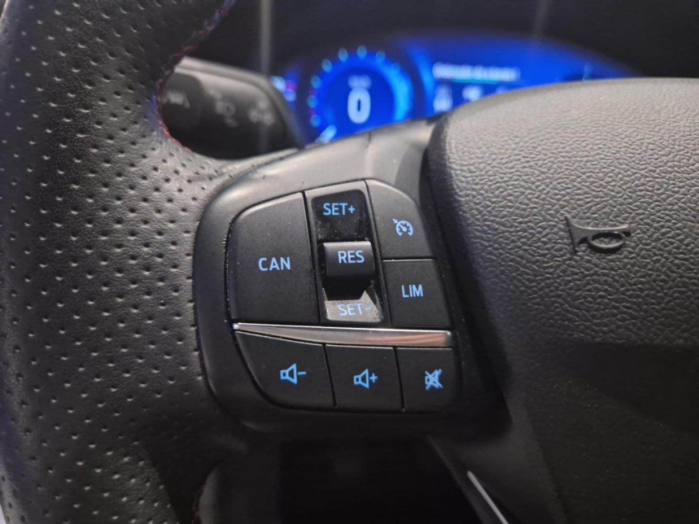Ford Focus 1.5 Ecoblue 120cv ST-Line
