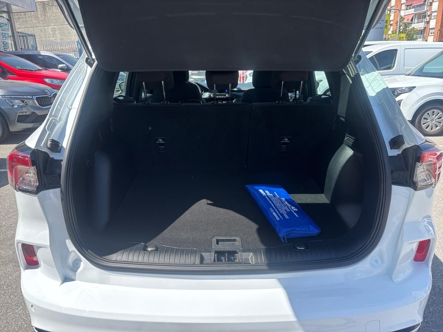 Ford Kuga ST-Line 2.5 Duratec FHEV 140kW Auto 190CV
