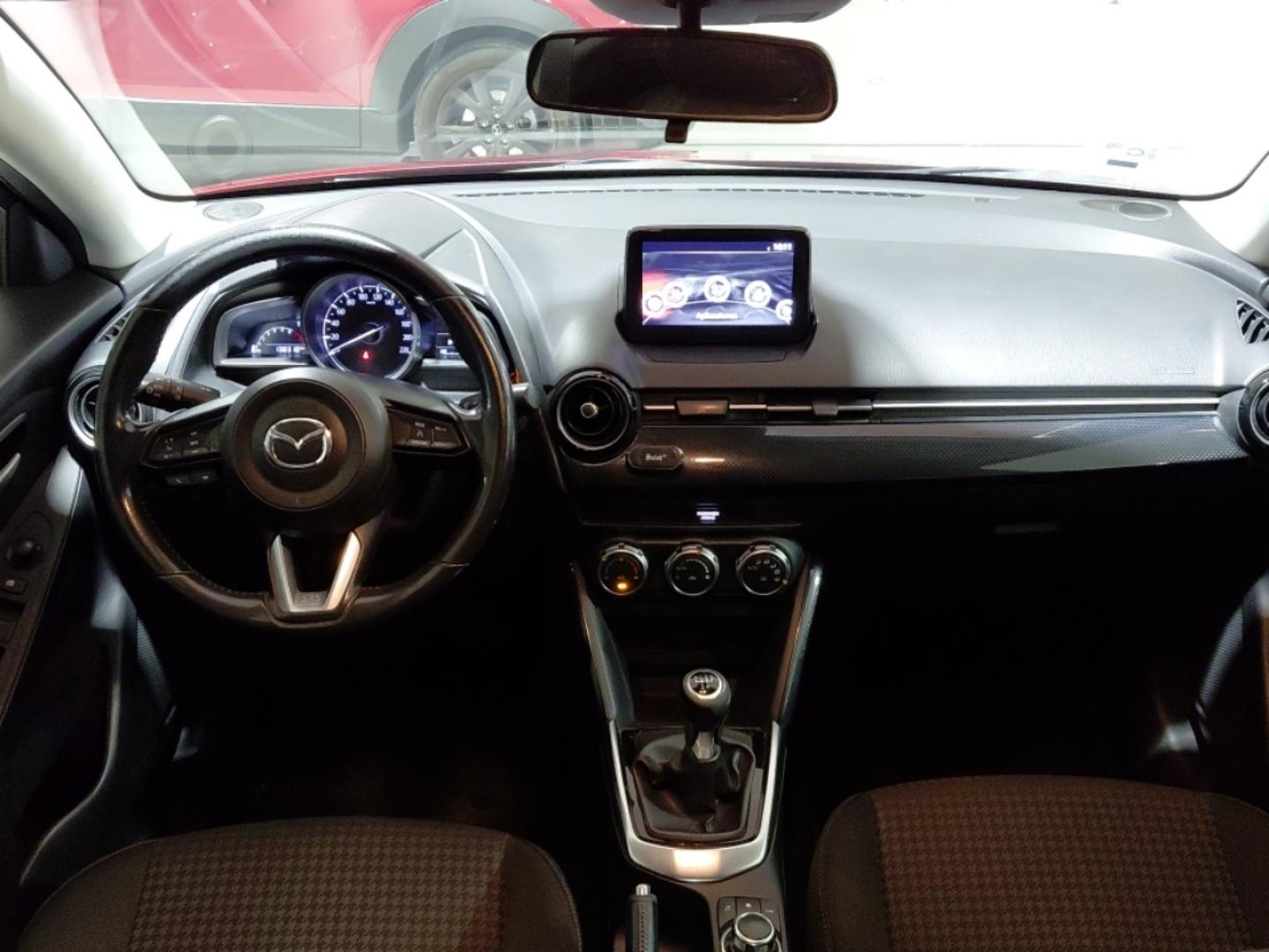 Mazda 2 1.5 SKYACTIV-G 66KW BLACK TECH EDITION 90 5P