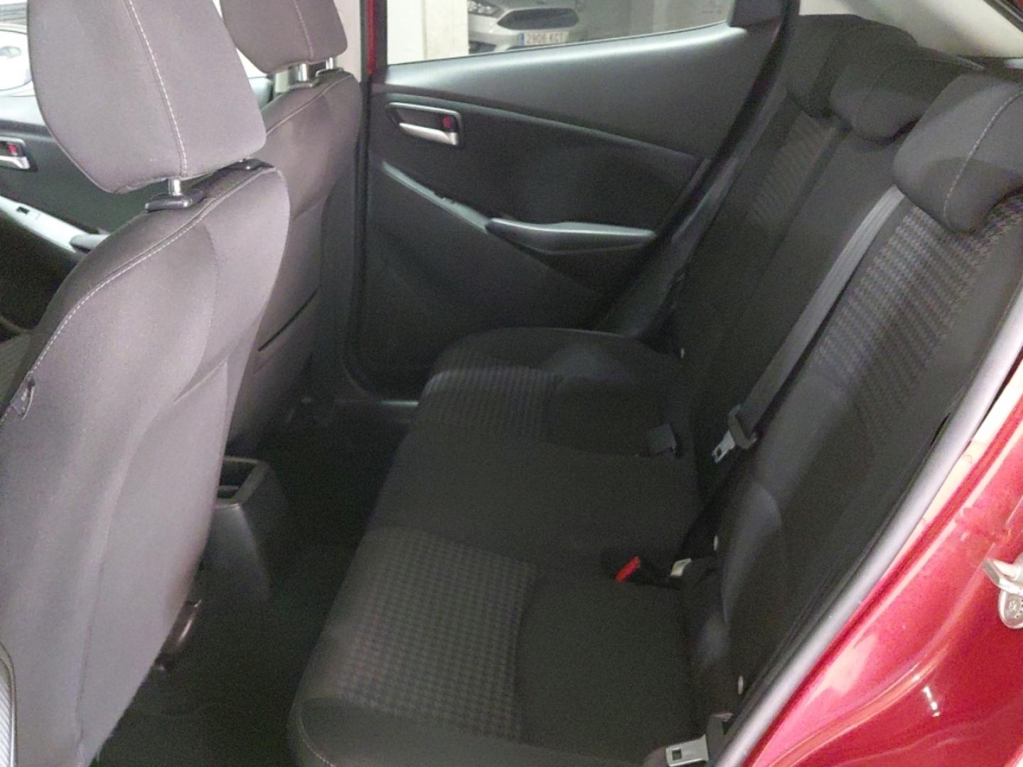 Mazda 2 1.5 SKYACTIV-G 66KW BLACK TECH EDITION 90 5P