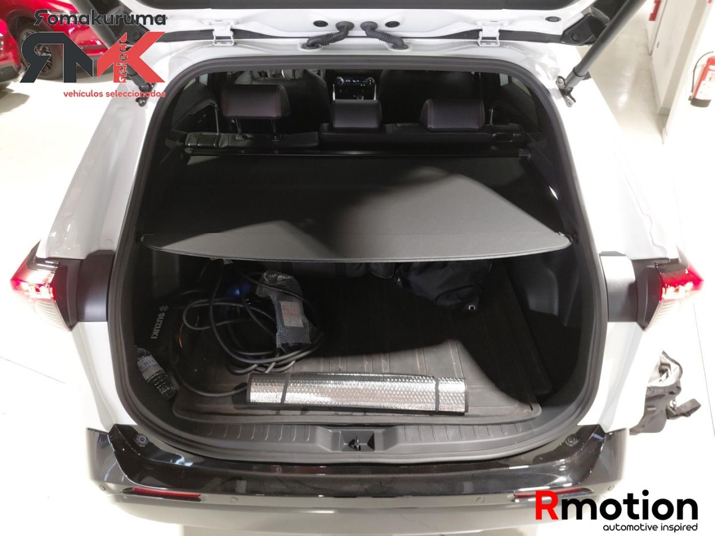 Suzuki Across 2.5 PHEV 4WD