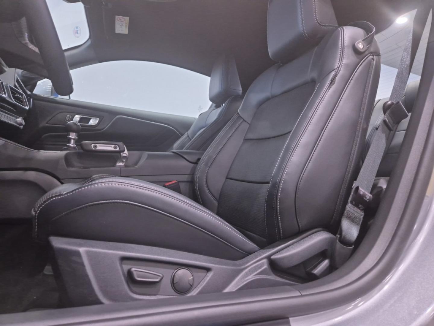 Ford Mustang 5.0 Ti-VCT V8 331kW Mustang GT (Fastb.)