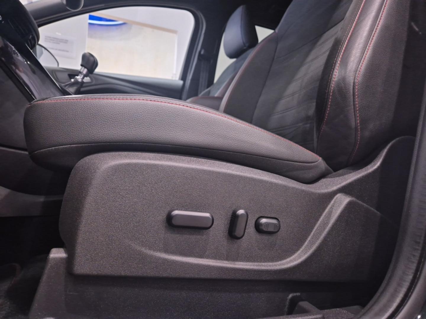 Ford Kuga ST-Line Limited Edition 1.5 EcoBoost 150CV