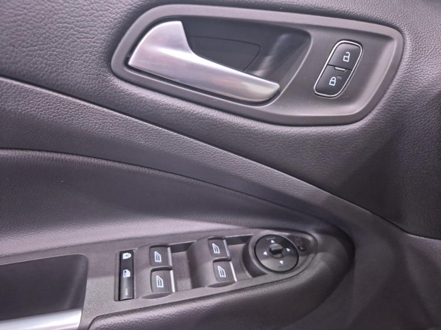 Ford Kuga ST-Line Limited Edition 1.5 EcoBoost 150CV