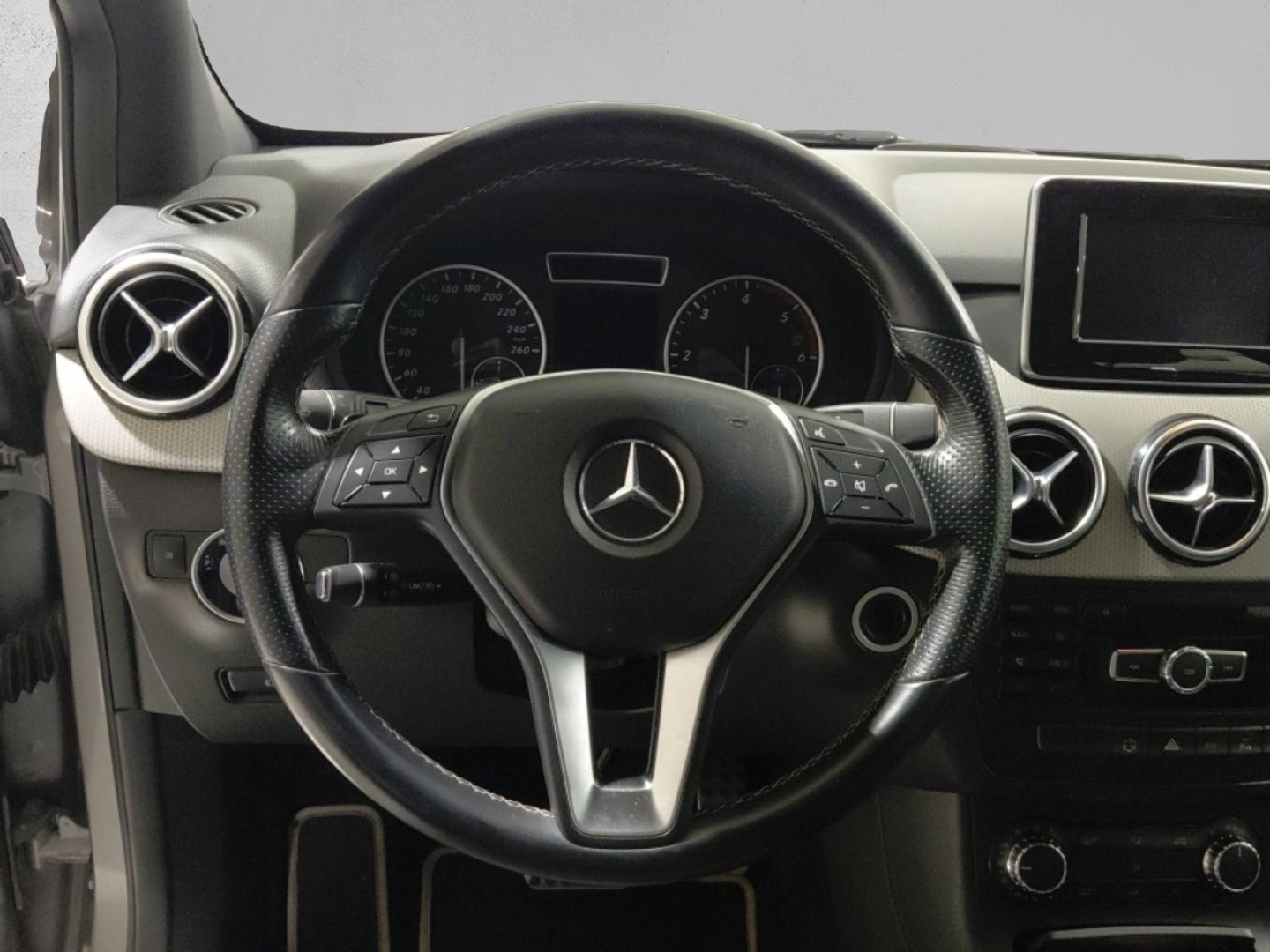 Mercedes Benz Clase B 1.8 B 180 CDI BLUE EFFICIENCY 109 5P