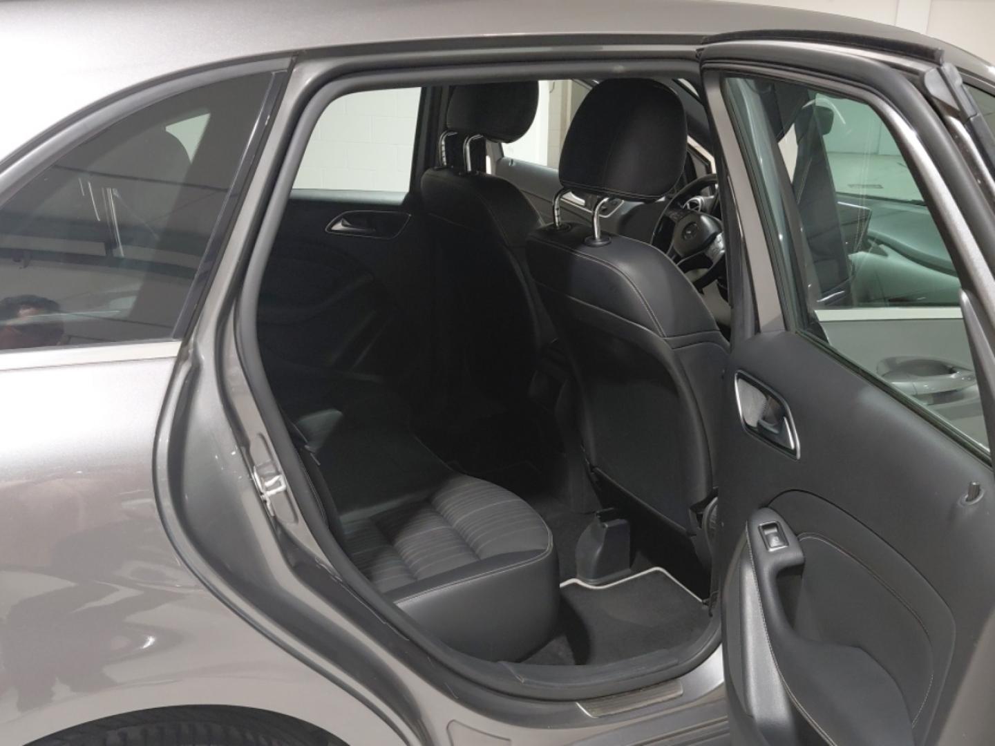 Mercedes Benz Clase B 1.8 B 180 CDI BLUE EFFICIENCY 109 5P