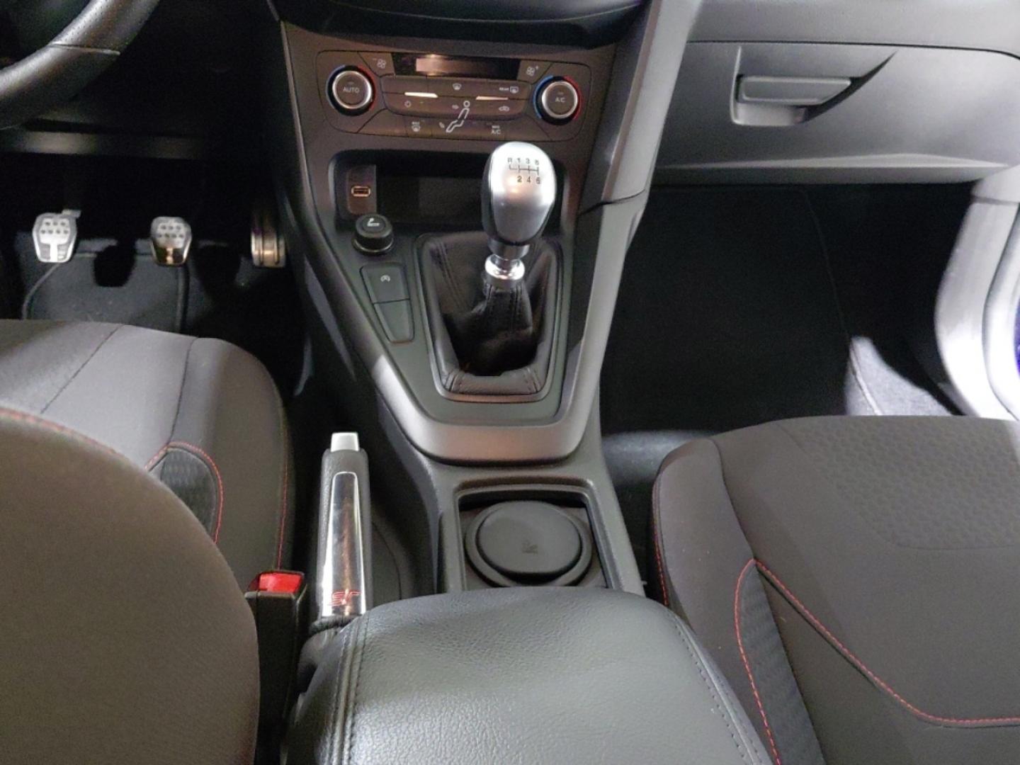 Ford Focus 1.0 ECOBOOST 92KW ST-LINE 125 5P