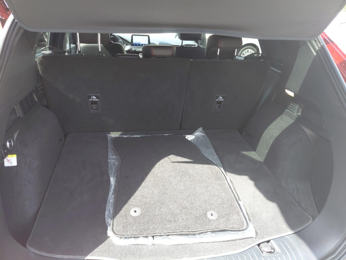 Ford Kuga ST-Line X 2.5 Duratec FHEV Auto 190cv