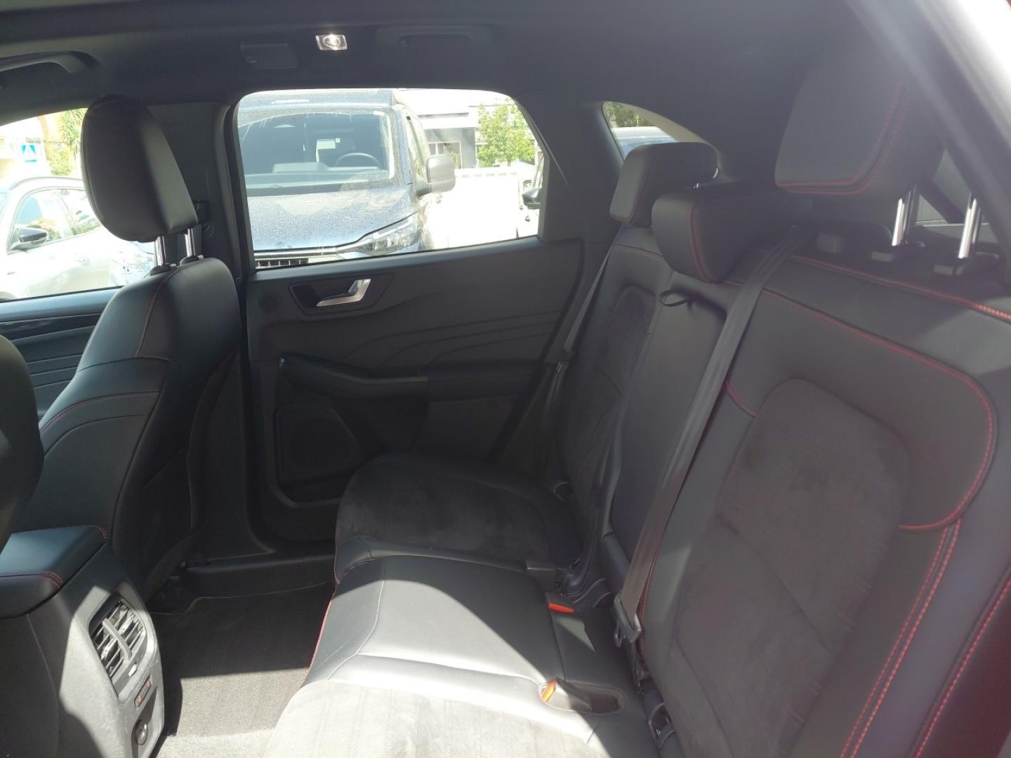 Ford Kuga ST-Line X 2.5 Duratec FHEV Auto 190cv