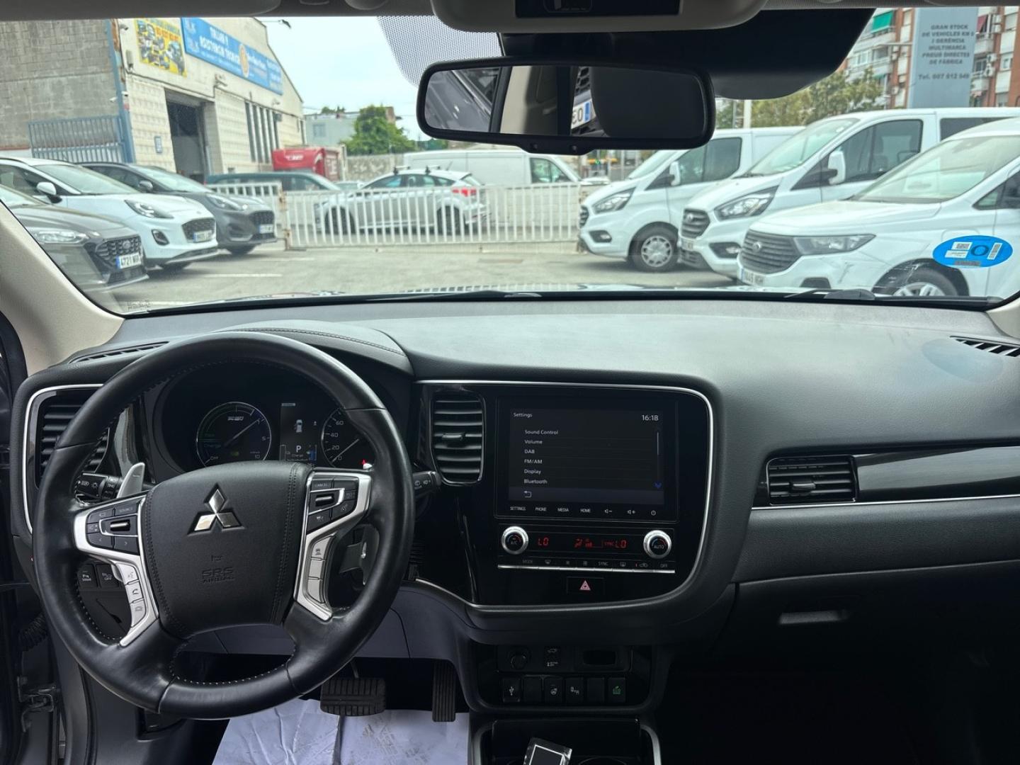 Mitsubishi Outlander 2.4 PHEV Kaiteki Auto 4WD MY19.5