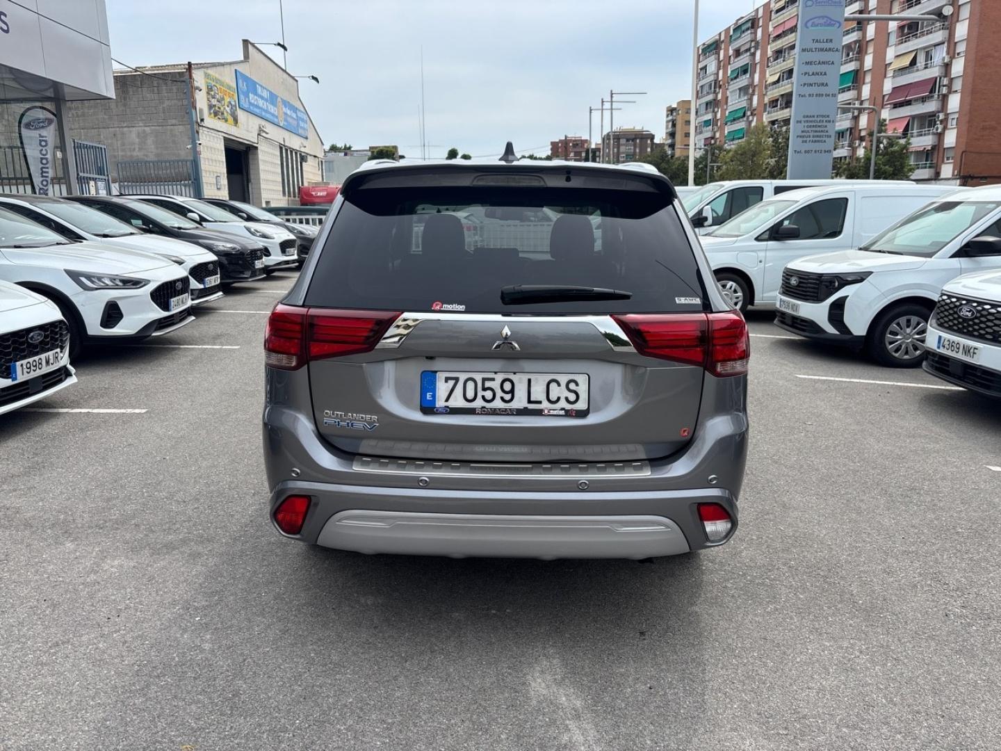 Mitsubishi Outlander 2.4 PHEV Kaiteki Auto 4WD MY19.5