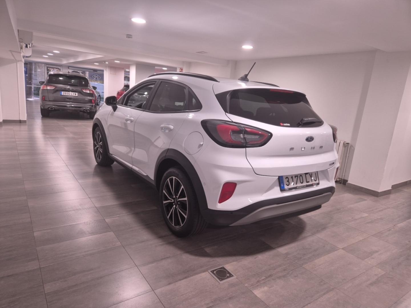 Ford Puma 1.0 EcoBoost 125cv Titanium Design MHEV