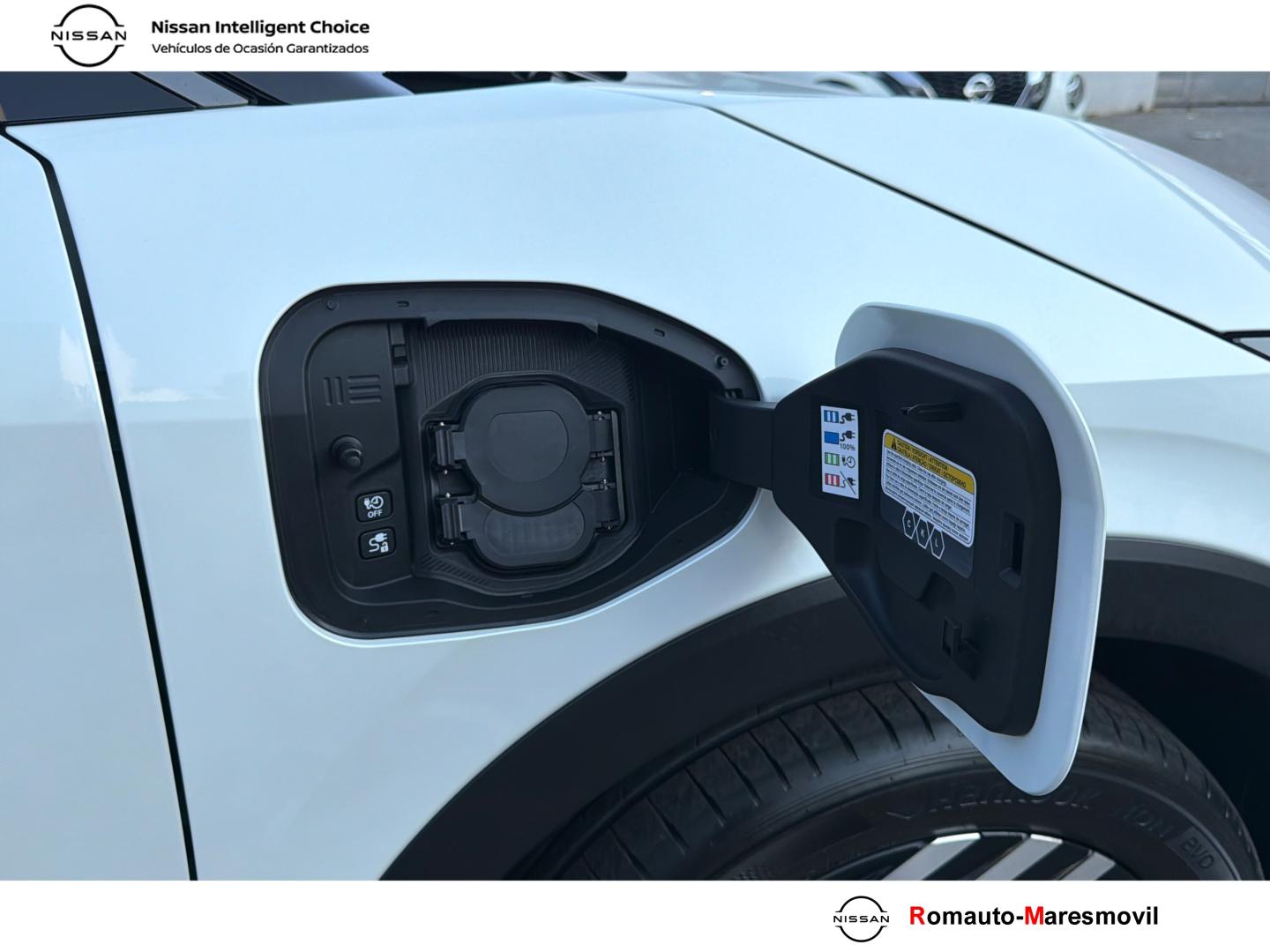 Nissan LEAF 52 kWh Advance V2L + Bitono
