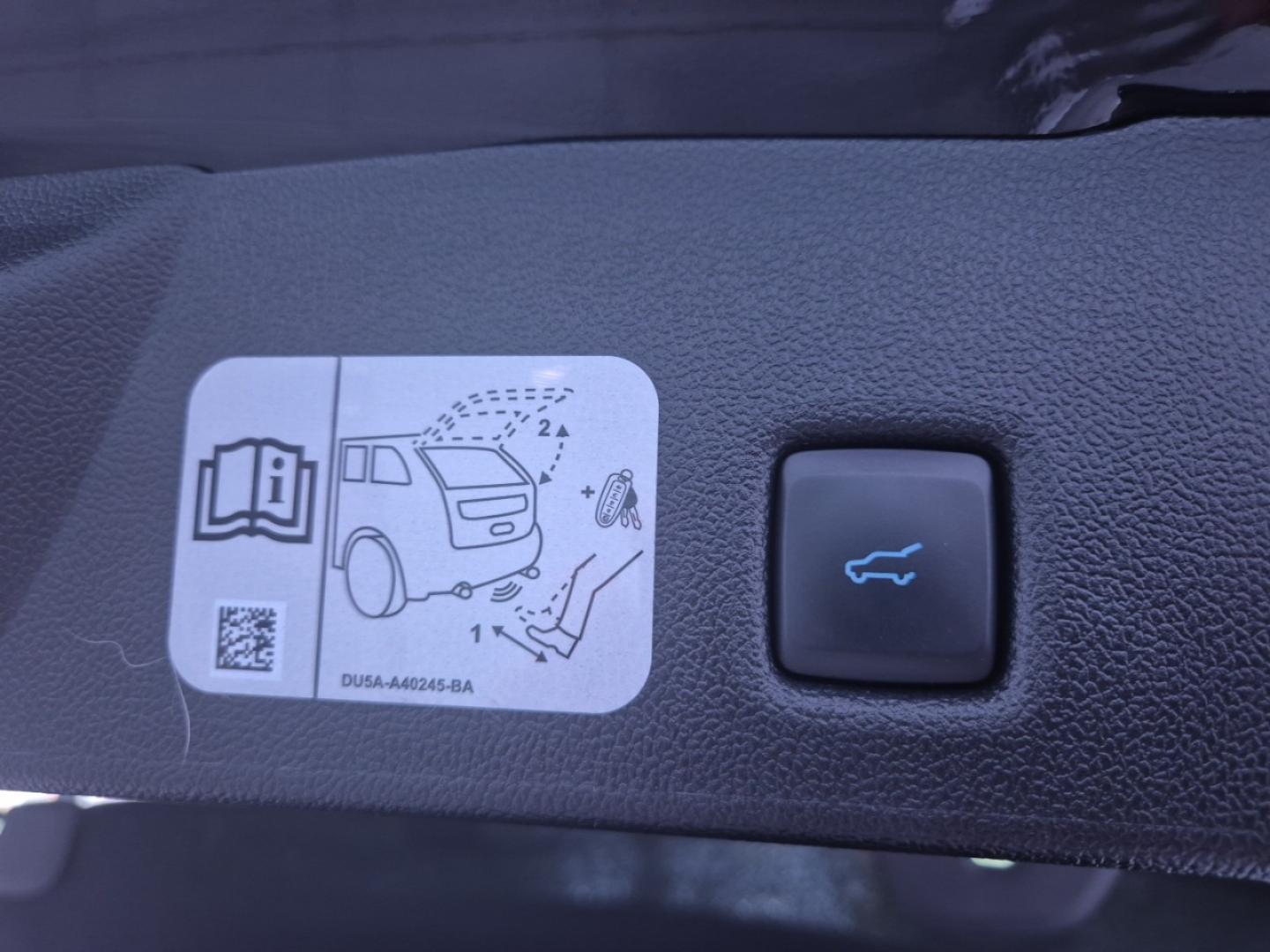 Ford Kuga ST-Line X 2.5 Duratec FHEV Auto 190cv