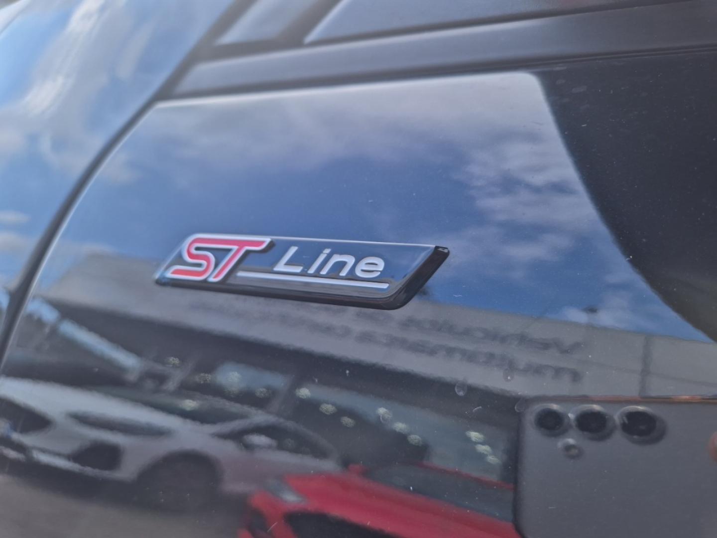 Ford Kuga ST-Line X 2.5 Duratec FHEV Auto 190cv