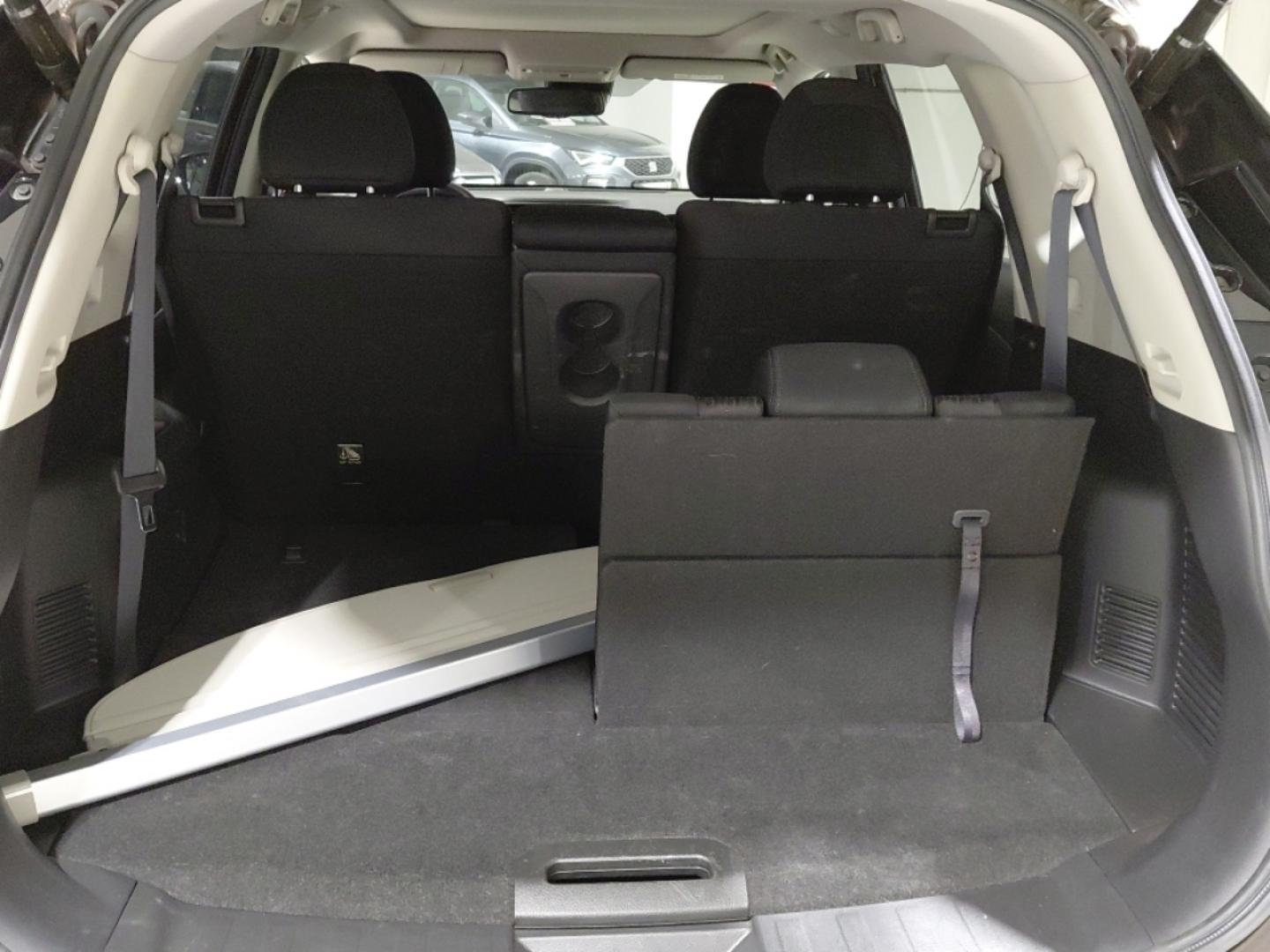 Nissan X-Trail 1.3 DIG-T N-CONNECTA DCT 120KW 160 5P