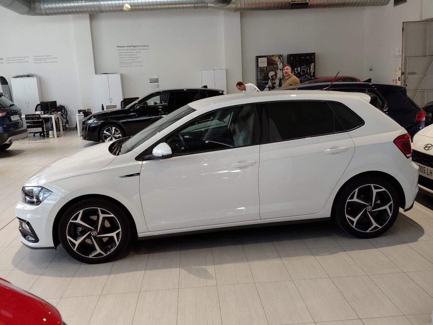 Volkswagen Polo 1.0 TSI 81KW DSG R-LINE 110 5P