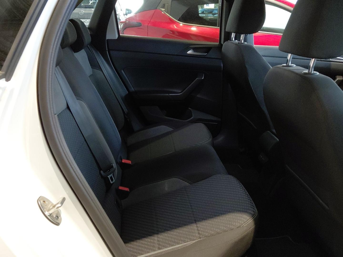 Volkswagen Polo 1.0 TSI 81KW DSG R-LINE 110 5P