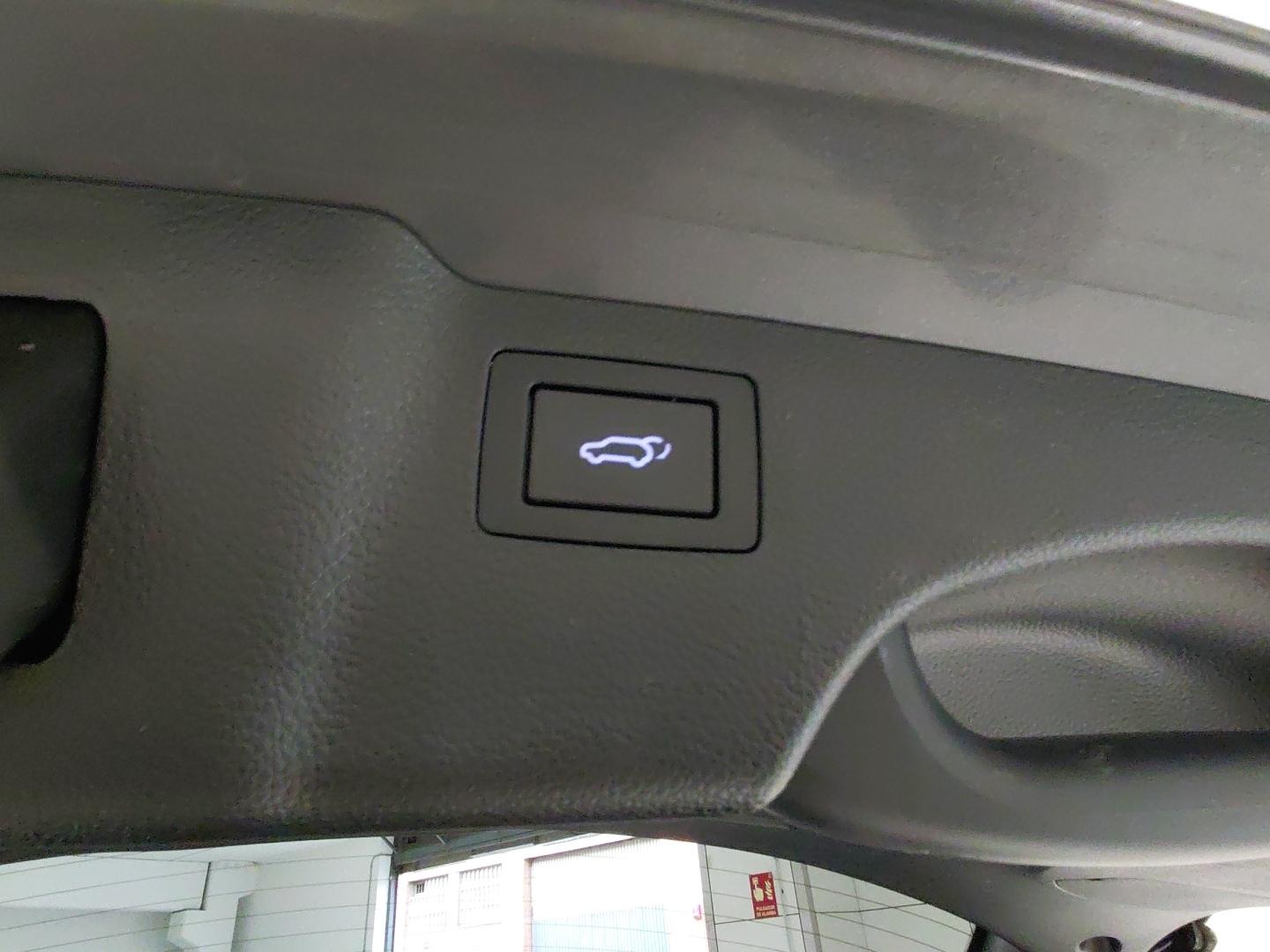 Hyundai Santa Fe 2.2 CRDI TECNO AUTO 2WD 7STR 200 5P 7 Plazas