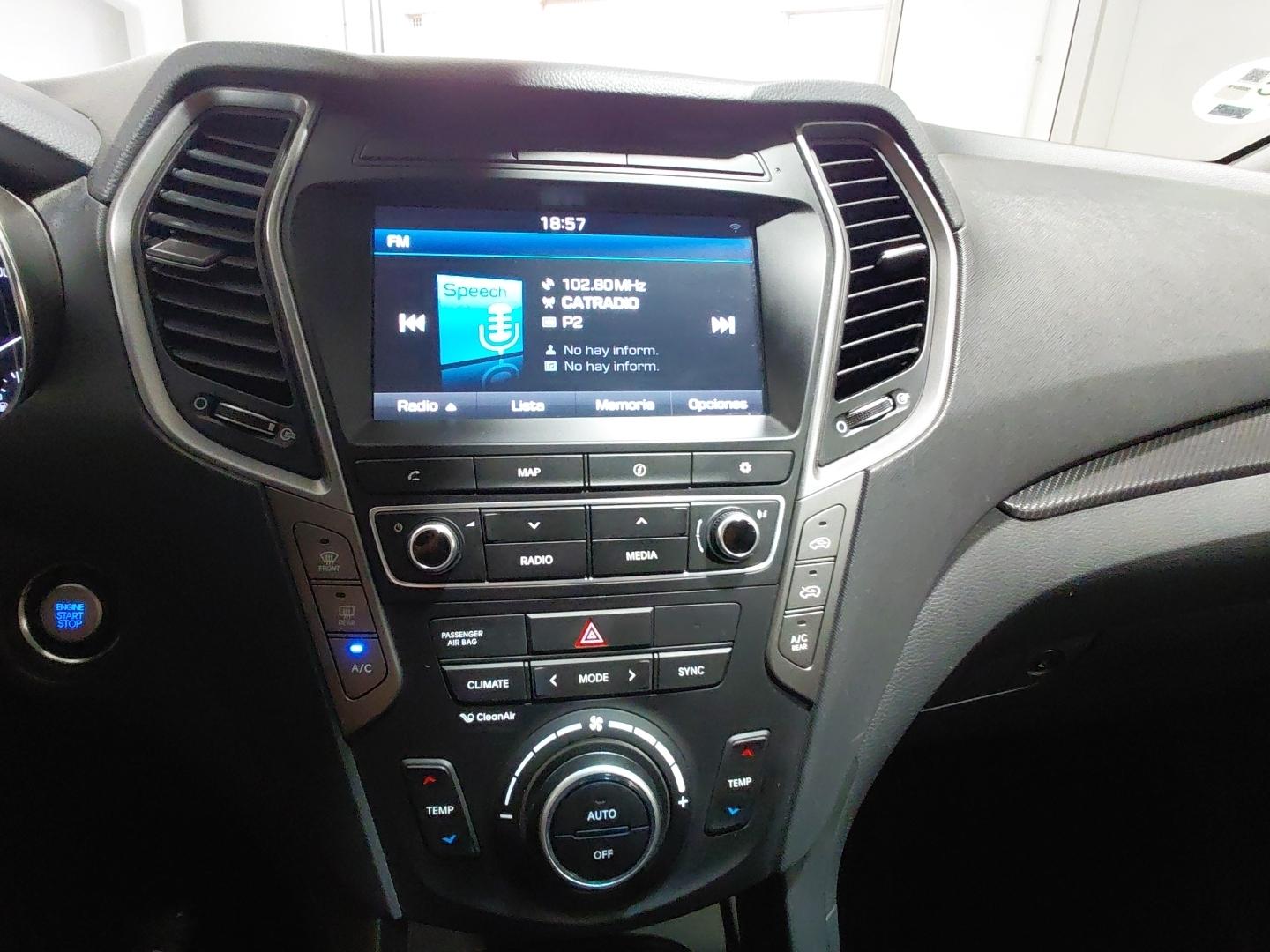 Hyundai Santa Fe 2.2 CRDI TECNO AUTO 2WD 7STR 200 5P 7 Plazas