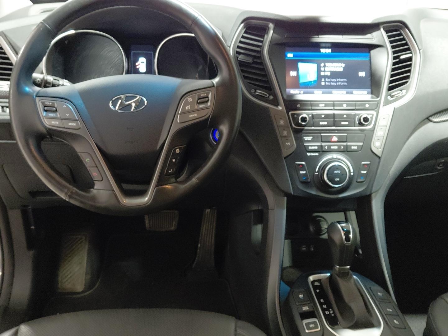 Hyundai Santa Fe 2.2 CRDI TECNO AUTO 2WD 7STR 200 5P 7 Plazas