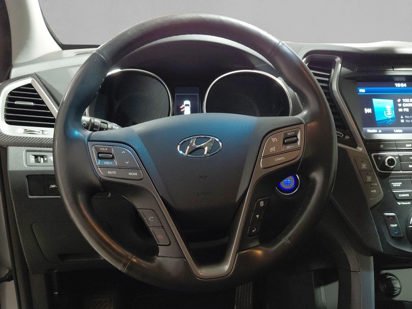 Hyundai Santa Fe 2.2 CRDI TECNO AUTO 2WD 7STR 200 5P 7 Plazas