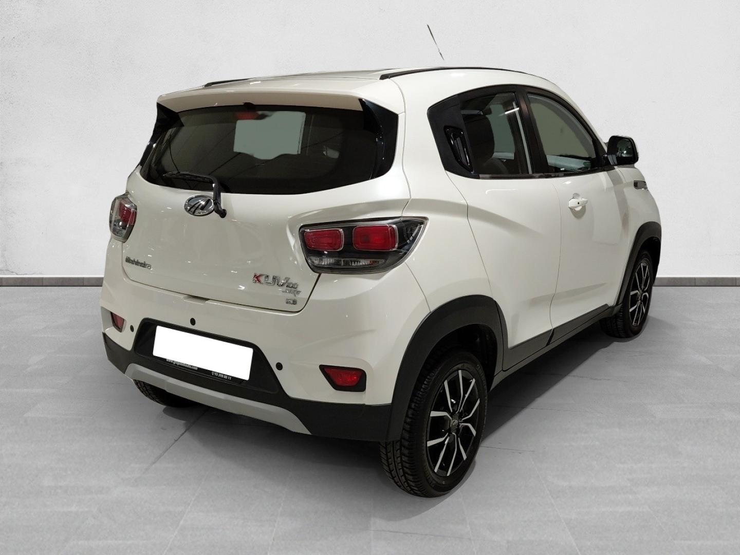 Mahindra KUV100 1.2 K8 87 5P