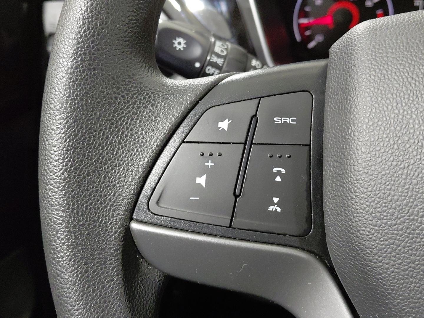 Mahindra KUV100 1.2 K8 87 5P